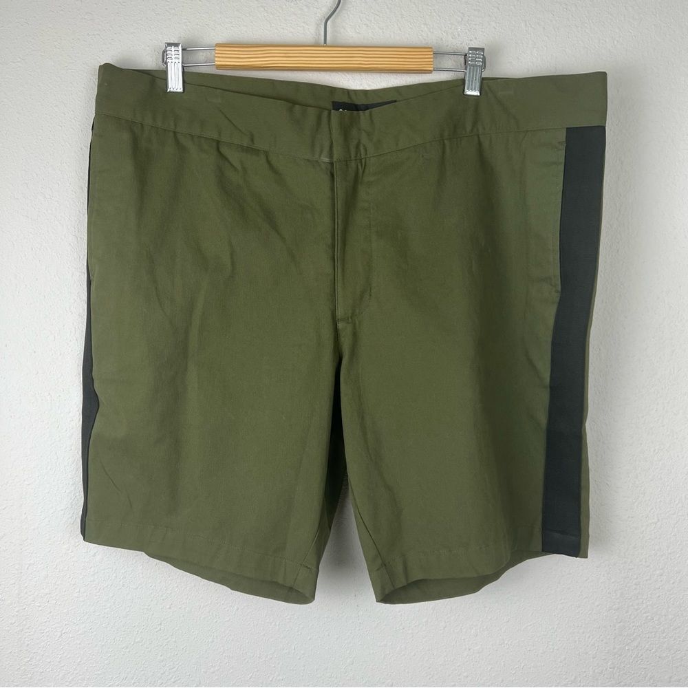 Good Counsel Men’s Tuxedo Shorts- Size 46- Olive Green Black